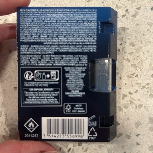 - PRADA OCEAN LUNA ROSSA - Picture 2 of 3